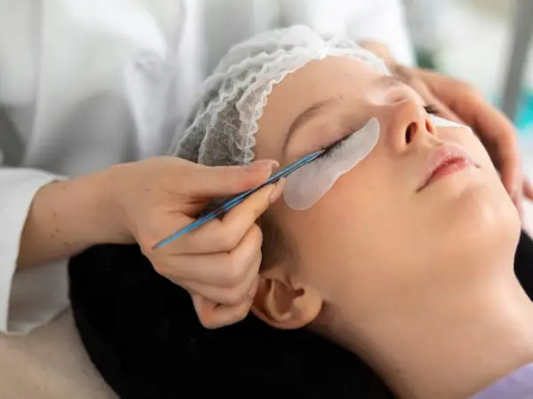 Professional Lash Removal